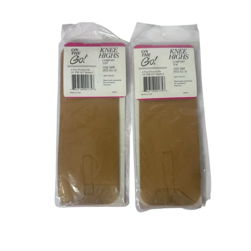 On The Go! Knee 3 Pairs of‎ Knee Highs 2 Nude Comfort Top 1 Tan 8.5 - 11